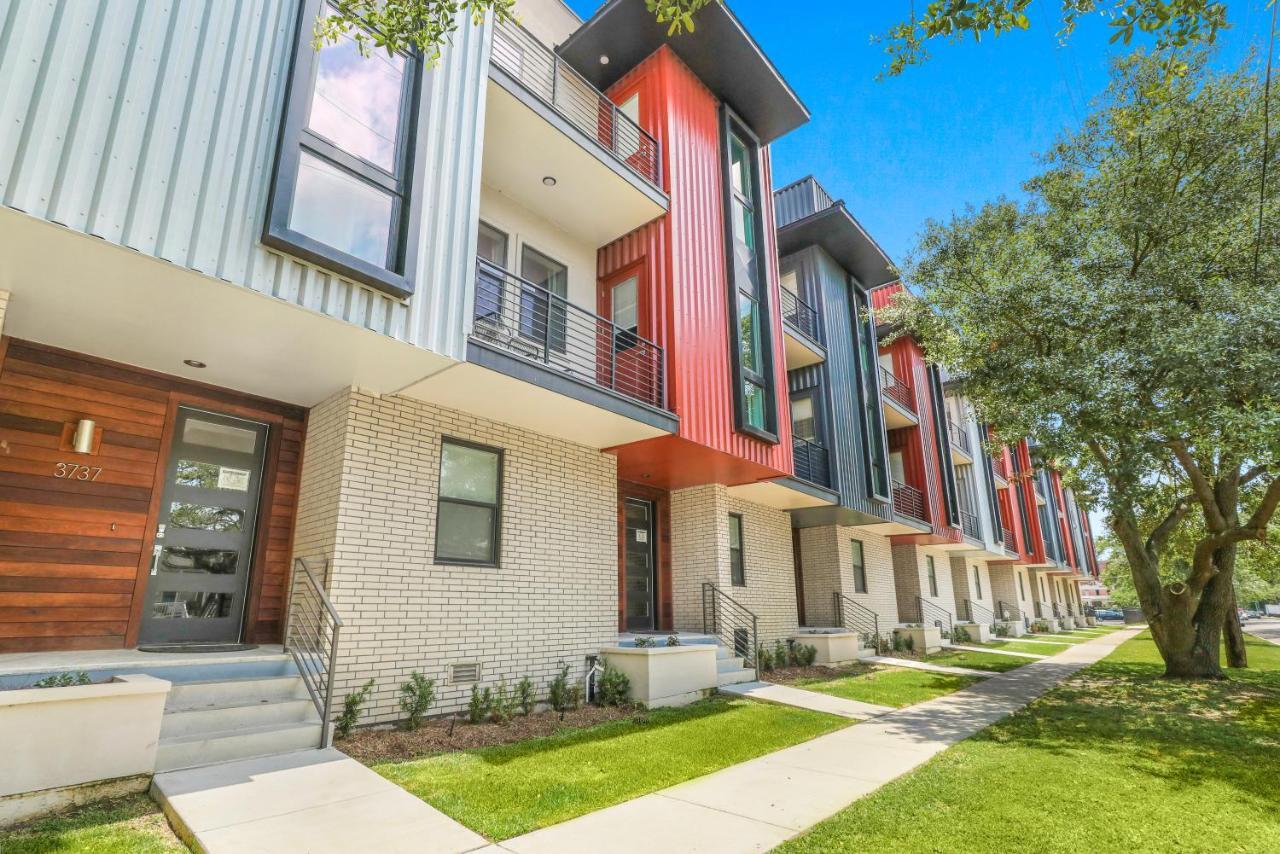 Holiday home Stunning Townhouse With Amenities New Orleans