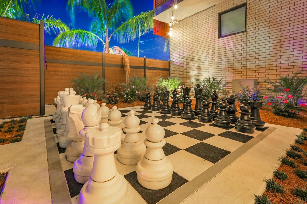 Holiday home Stunning Townhouse With Amenities